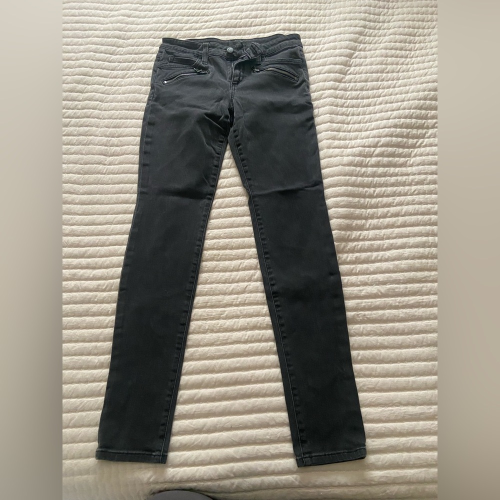 Joe’s Jeans - Black Skinny Ankle
